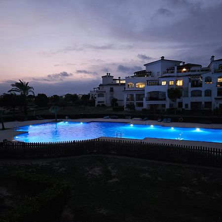 Belle Vue Sur La Piscine Apartment Сусина Екстериор снимка